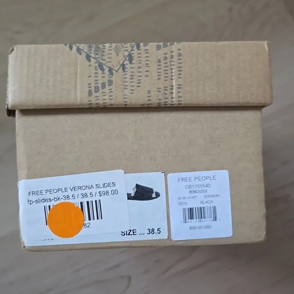 New Free People Verona Slides, Black, Size 38.5 - Picture 5 of 5